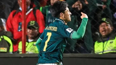 ボリビアは今朝早くの試合でブラジル代表サッカーチームを破った。