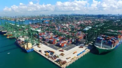 インドのナレンドラ・モディ首相とシンガポールのローレンス・ウォン首相は、デヴェンドラ・ファドナヴィス州首相の立ち会いの下、「JN港-PSAムンバイターミナル（BMCT）フェーズ2」の開所式を先日オンラインで執り行いました。式典で、モディ首相はウォン首相の立ち会いの下、「インドとシンガポールの関係は外交の域を超えています」と述べました。