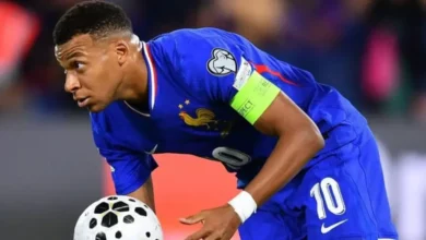 キリアン・ムバッペは、フランスサッカー史に名を刻み続けている。権威あるリストでティエリ・アンリを抜き、フランス史上最多得点記録保持者にも迫っている。パリ・サンジェルマン所属のフォワードであるムバッペは、代表チームで再びゴールを決め、アシストも記録。これで代表通算ゴール数を52とした。[…]